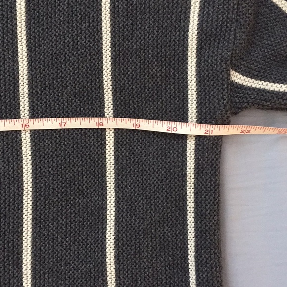 Zara Top - Picture 3 of 5